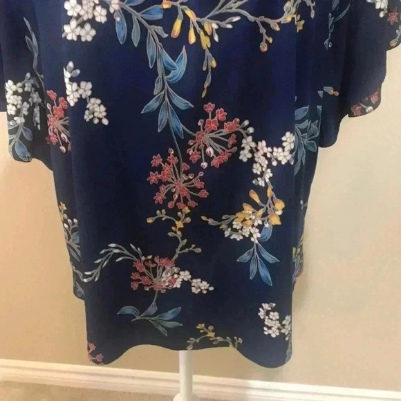 Liz Claiborne Career Floral Top Layered Oversized Short Bell Sleeves-Size XL - Picture 7 of 9